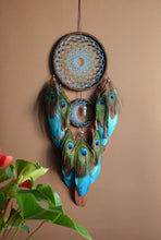 Load image into Gallery viewer, Dreamcatcher with peacock feathers